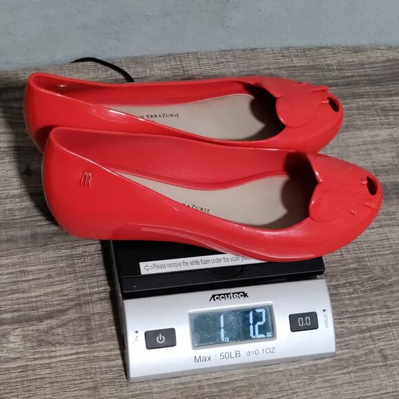 Melissa + Sebastian ErraZuriz Yelly Flats Womens 8 US Red Melting Hearts RARE - Picture 14 of 14